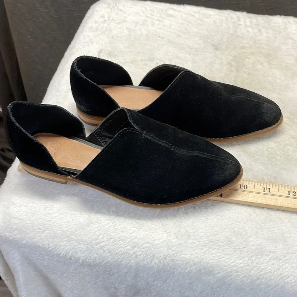 Frye Black Slip-On Loafers with Minimalist Design‎